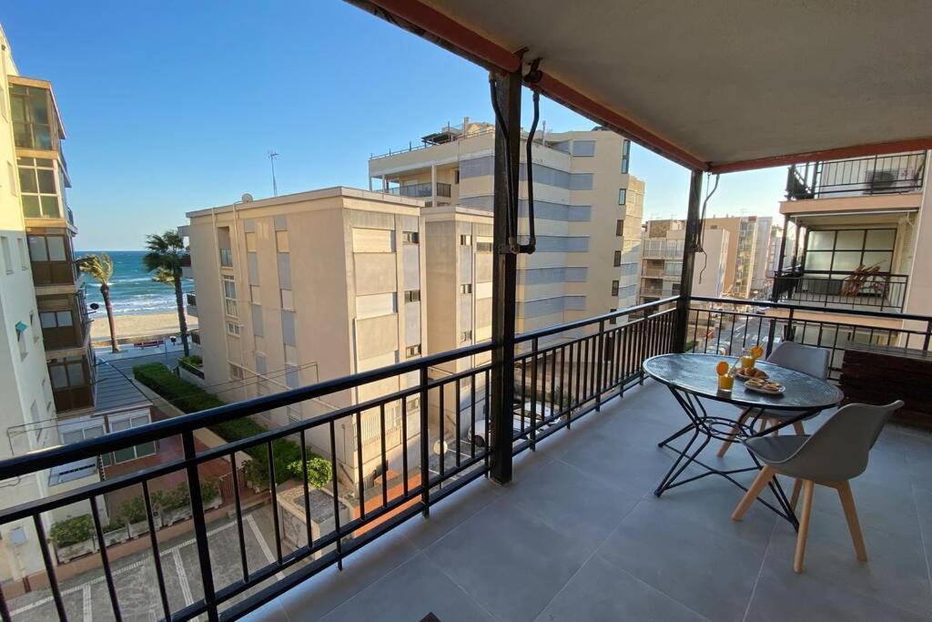 Amplio Apartamento Seaview Apartment Salou Exterior photo